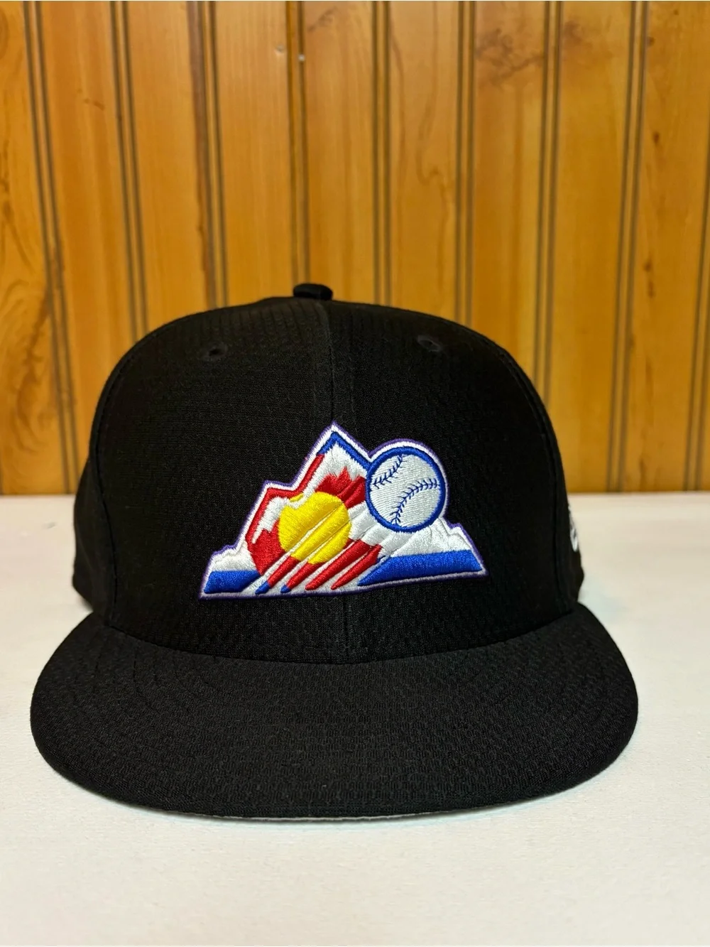 New Era Black 59FIFTY Fitted Cap with Gray Interior Tape